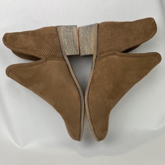 Seven7 SoHo Vegan Slip on Ankle Booties Size 9 - Picture 5 of 12